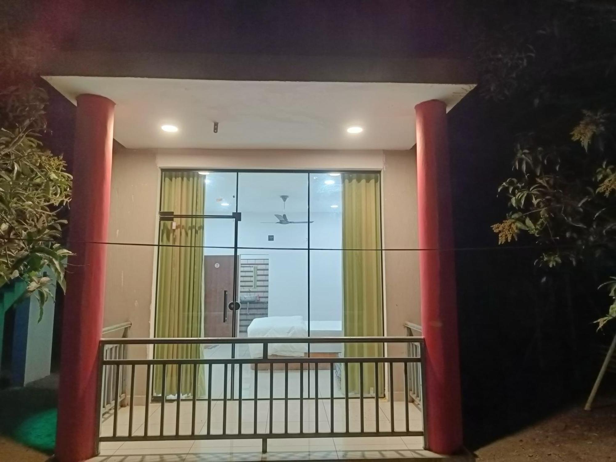 Gir Madhuli Farmhouse Sasan Gir Oda fotoğraf